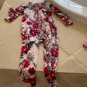 Posh Peanut, Chloe ruffled feeties